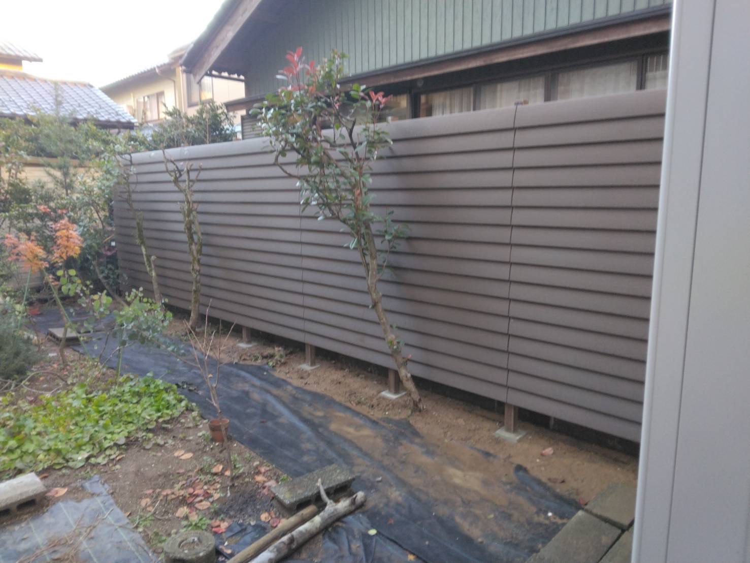 K様邸　フェンス工事【ルーバータイプ】